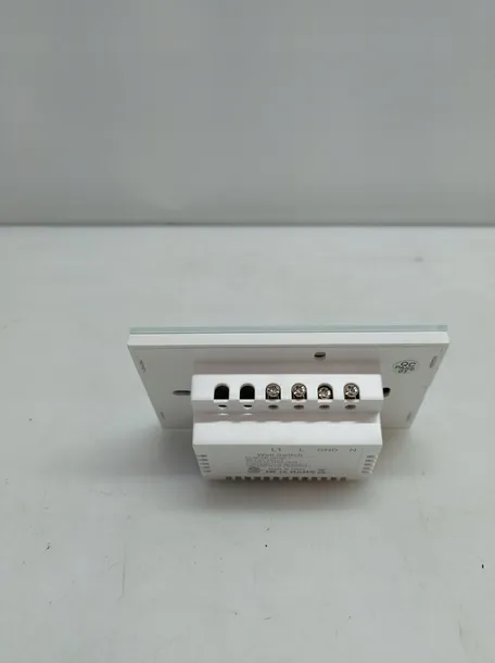 przelacznik-scienny-dotykowy-jinvoo1-rodzaj-wylacznik