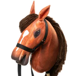 hobby-horse-skippi-bursztyn-kon-na-patyku-kiju-dla-dziecka-a3-kantar
