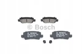 bosch-klocki-hamulcowe-tyl-toyota-corolla-02-