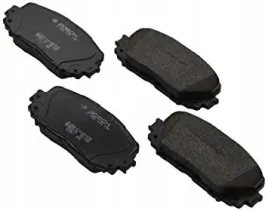 bosch-klocki-ham-przod-toyota-corolla-12-ractis