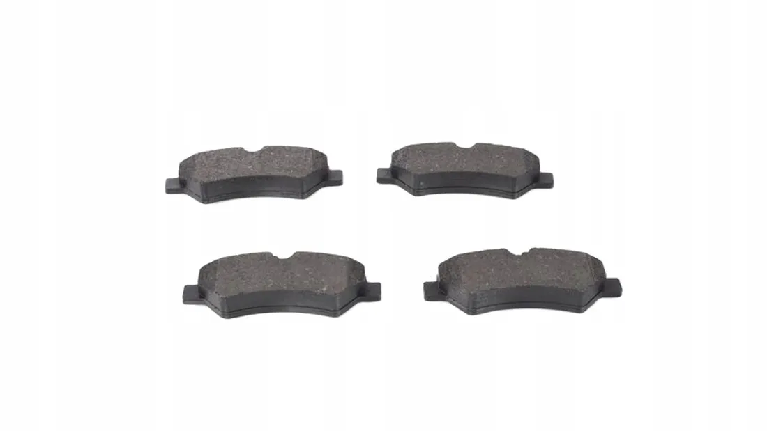 bosch-klocki-ham-tyl-mercedes-sprinter-06-