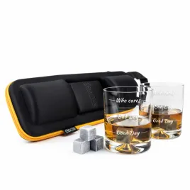 zestaw-milosnika-whisky-who-cares-prezent-chlopaka