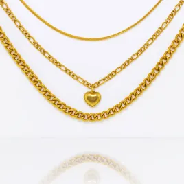 naszyjnik-trio-amore-3-zlote-lancuszki-ze-stali-chirurgicznej-316l-prezent