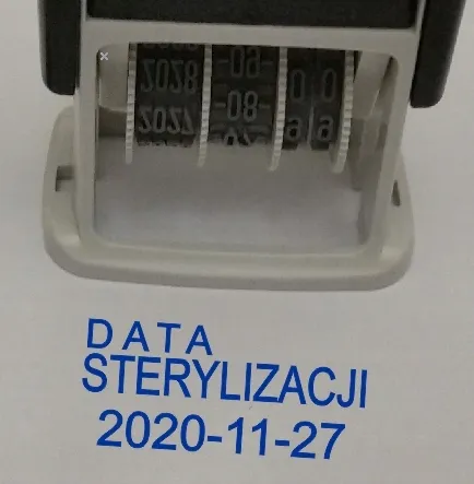 datownik-z-tekstem-maly-kieszonkowy-data-tekst