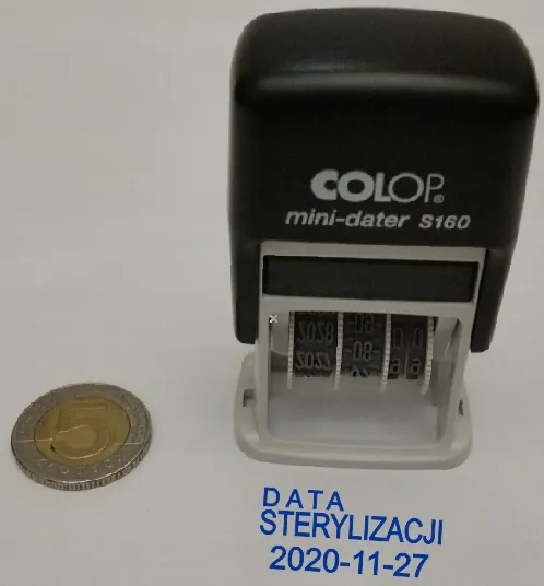 datownik-z-tekstem-maly-kieszonkowy-data-tekst-stan-nowy