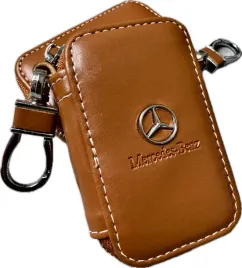 mercedes-brelok-breloczek-etui