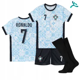stroj-komplet-pilkarski-getry-ronaldo-portugalia-rozm-170
