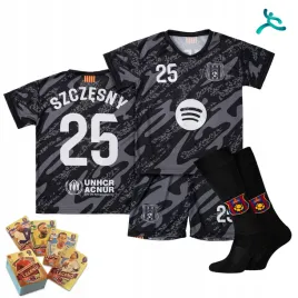 stroj-komplet-pilkarski-gratis-szczesny-rozm-152