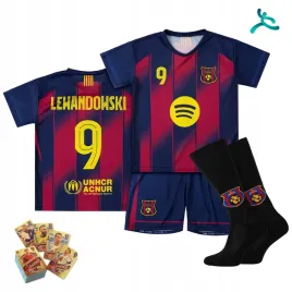 stroj-komplet-pilkarski-gratis-lewandowski-rozm-122