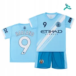 stroj-komplet-pilkarski-haaland-rozm-140