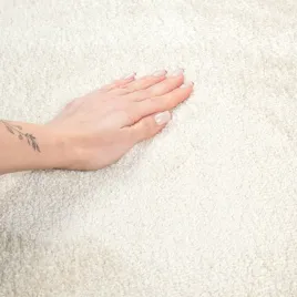 wykladzina-dywanowa-shaggy-premium-super-miekka-jasna-ladna-4m-bezowa-filc