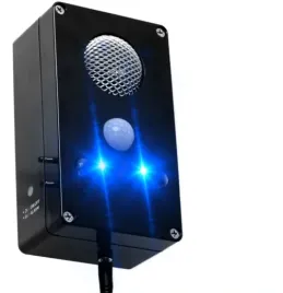 mocny-odstraszacz-zwierzat-mocny-flash-alarm-syrena-czujnik