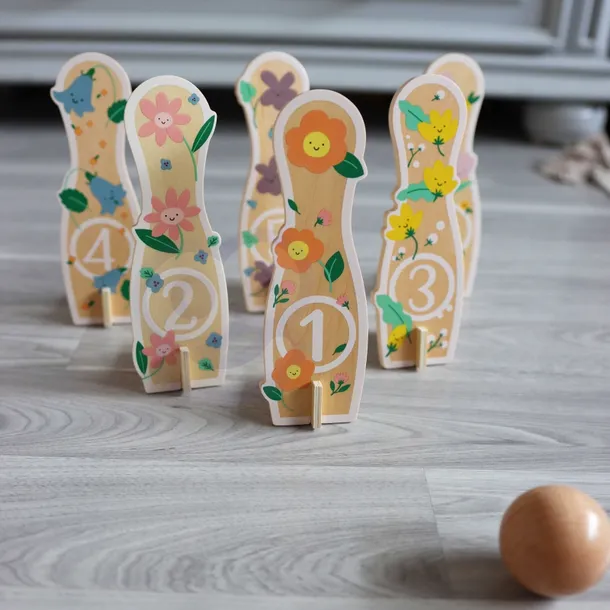 zabawkowe-kregle-drewniane-marka-leantoys-minimalny-wiek-dziecka-2