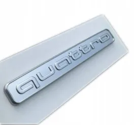 emblemat-logo-znaczek-audi-na-tyl-klape-quattro-logo-srebrny-caly-nowy