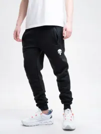 spodnie-dresowe-meskie-bawelniane-wygodne-marvel-logo-punisher-czarne