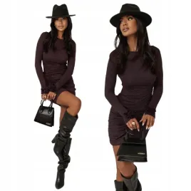 komplet-z-wiskozy-bluzka-z-rozami-marszczona-spodnica-mini-