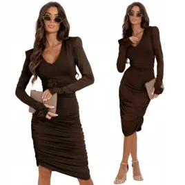 sukienka-midi-marszczona-kwiaty-na-rekawach-wiskoza-czekoladowa