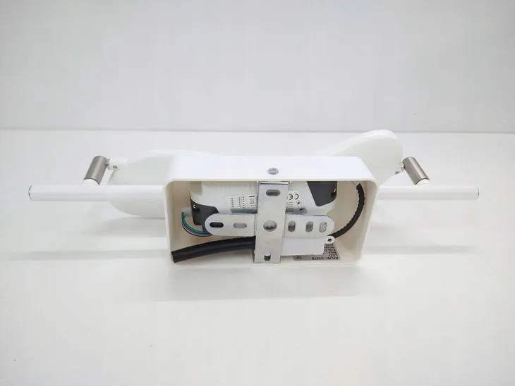 panel-led-eglo-8-x-365-cm-bialy-moc-5-w