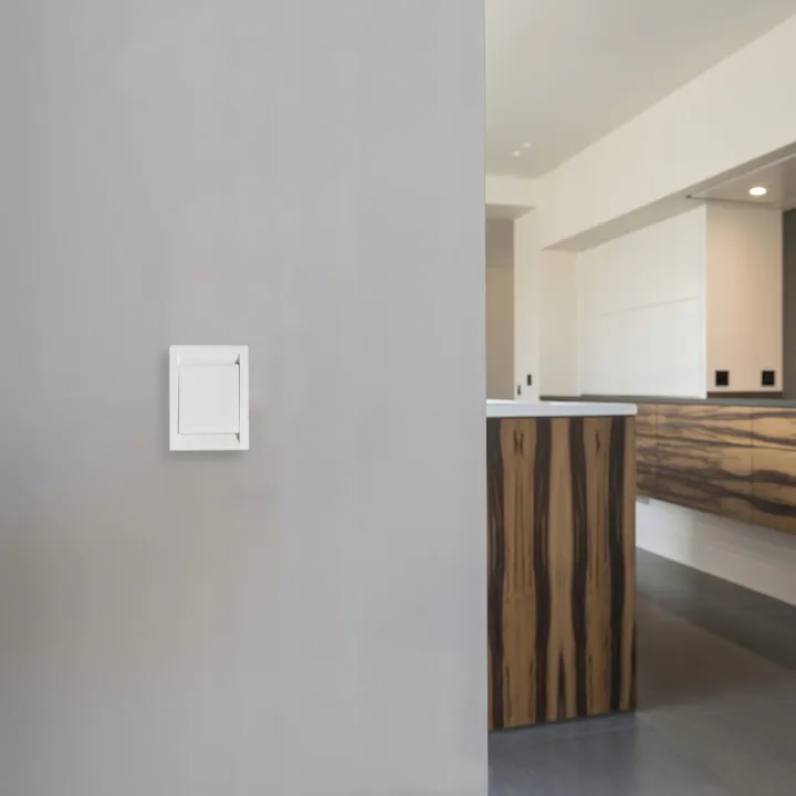 gniazdo-ssace-deco-biale-stan-nowy