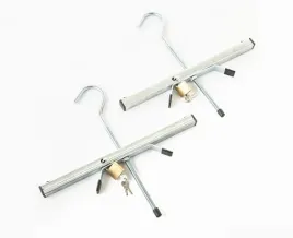 uchwyty-do-mocowania-drabin-2szt-2-klodki-zabezpieczenie-podczas