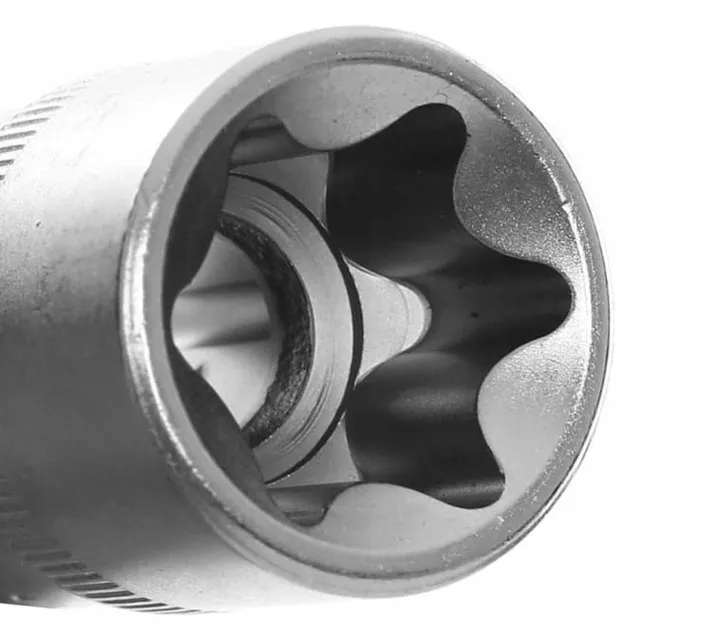 klucze-nadadowe-nasadki-torx-e4-e24-9szt-torxy