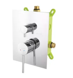 ferro-zestaw-podtynkowy-box-3-funkcyjny-z-bateria-natryskowa-fiesta-chrom