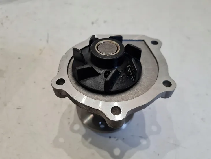 toyota-corolla-e8-e9-e10-e11-1-3-1-4-pompa-wody-qap-07-299-typ-samochodu-samochody-osobowe