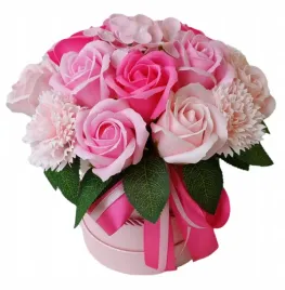 flower-box-kwiaty-mydlane-roze-na-prezent-bukiet