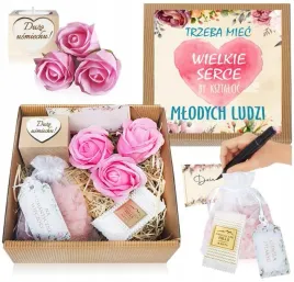 prezent-dla-nauczyciela-na-swieta-kosz-prezentowy-zestaw-dla