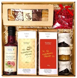 kosz-prezentowy-prezent-upominek-miod-pierniki-herbata-na-swieta