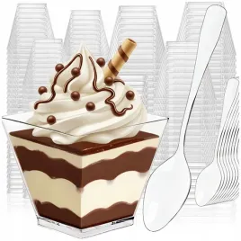 pojemniki-na-deserki-piramida-120ml-lyzeczki-pucharki-zestaw-do