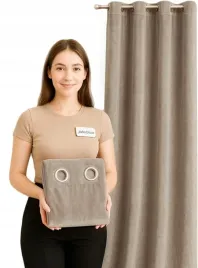 gotowa-zaslona-welurowa-na-kolkach-140x250-zaslony-velvet-kolor-bezowy