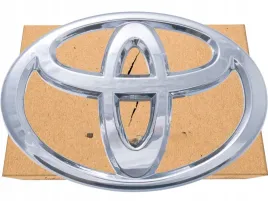 emblemat-logo-toyota-znaczek-do-aygo-corolla-yaris-auris-nowy-srebrny-polys