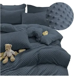 posciel-200x220-pluszowa-polarowa-minky-mis-kropki-3d-kolory-zimowa