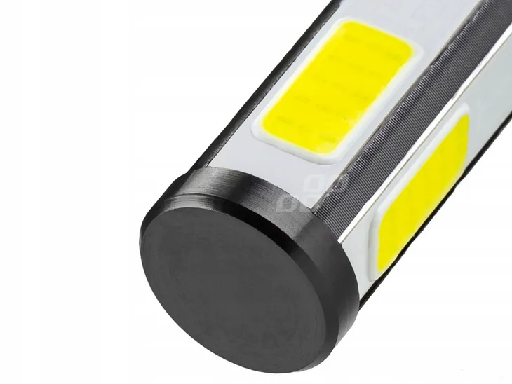 zarowki-samochodowe-h7-led-cob-4side-amio-typ-zarowki-h7