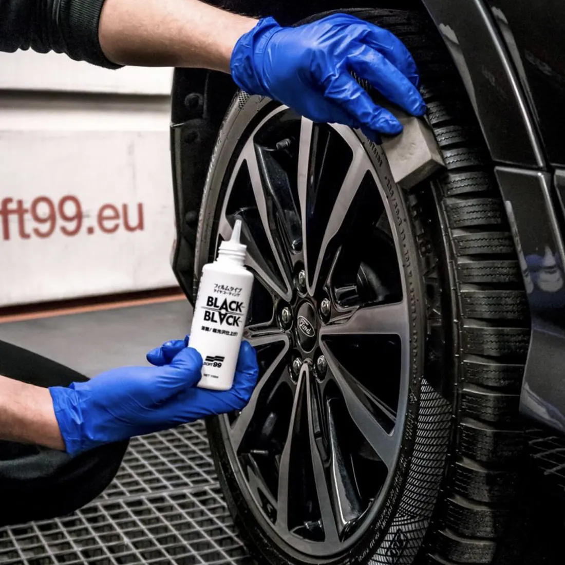 soft99-black-black-dressing-do-opon-110ml-pojemnosc-opakowania-110-ml