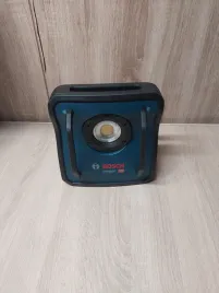 bosch-lampa-18v-lampa-akumulatorowa-18v-gli-18v-4000-c-bosch