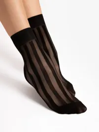 skarpetki-ponczoszne-fiore-vibe-20-den-black