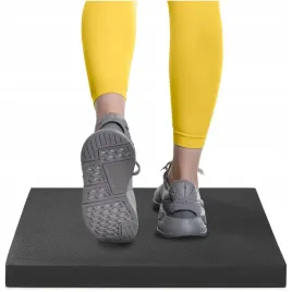 mata-rownowazna-pianka-antyposlizgowa-do-cwiczen-poduszka