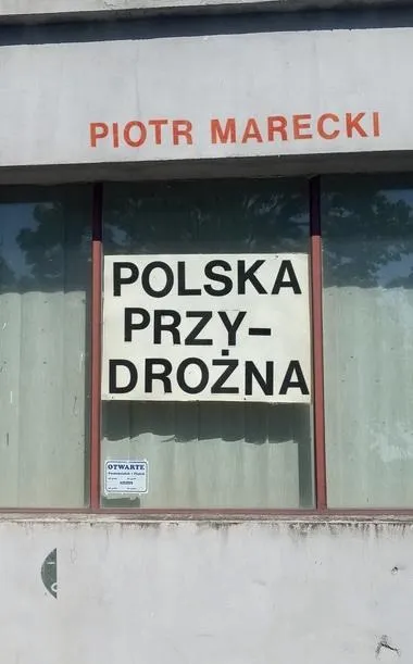 polska-przydrozna-piotr-marecki