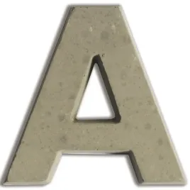 litera-a-z-betonu-h-76-cm