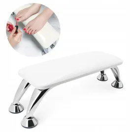 skorzana-podporka-pod-dlonie-do-manicure-i-pedicure-biala