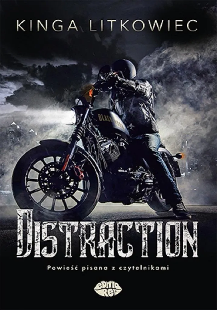 distraction-kinga-litkowiec