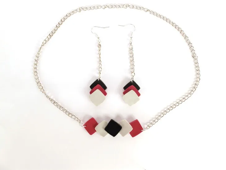 szablon-do-wycin-mod-kwadraty-plec-unisex