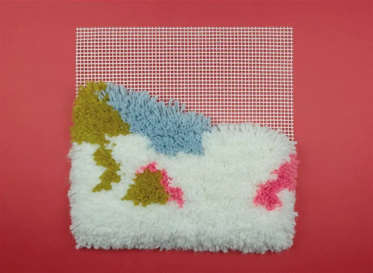 zestaw-do-techniki-latch-hook-helsinki-bohater-inny