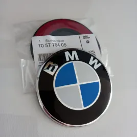 znaczek-emblemat-bmw-e87-maska-i-klapa-2-pin-51147057794-51148132375