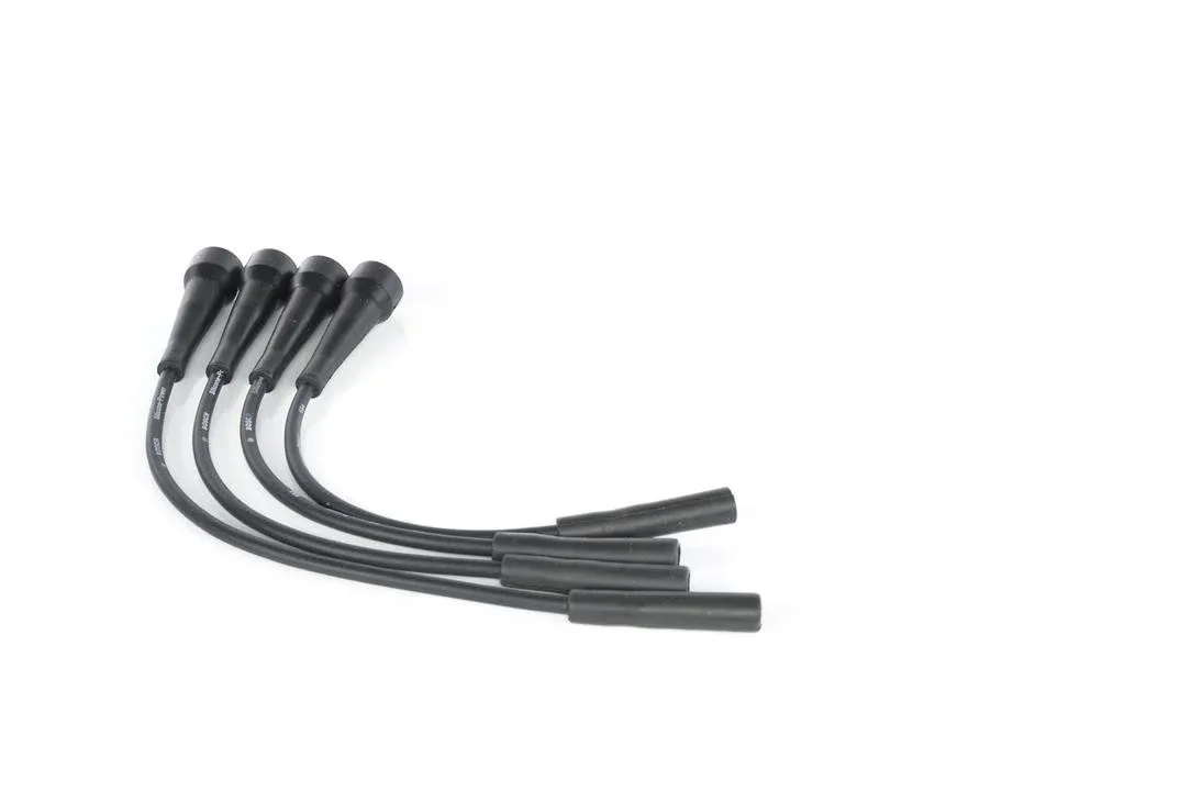 bosch-przewody-zaplonowe-b-210-stan-nowy