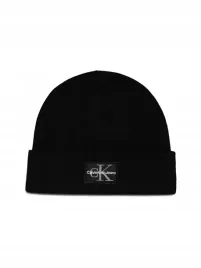 calvin-klein-czapka-zimowa-beanie-czarny-rozmiar-uniwersalny