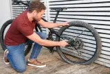 pompka-rowerowa-bosch-easypump-0603947000-stan-nowy-rodzaj-elektryczna