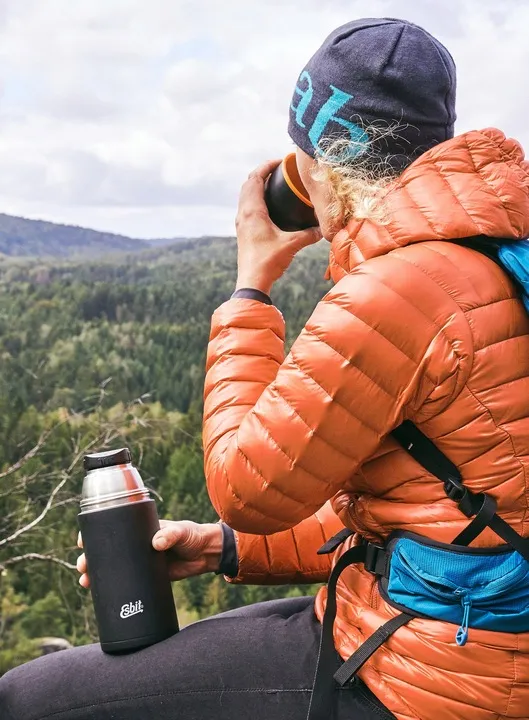 termos-esbit-vacuum-075l-black